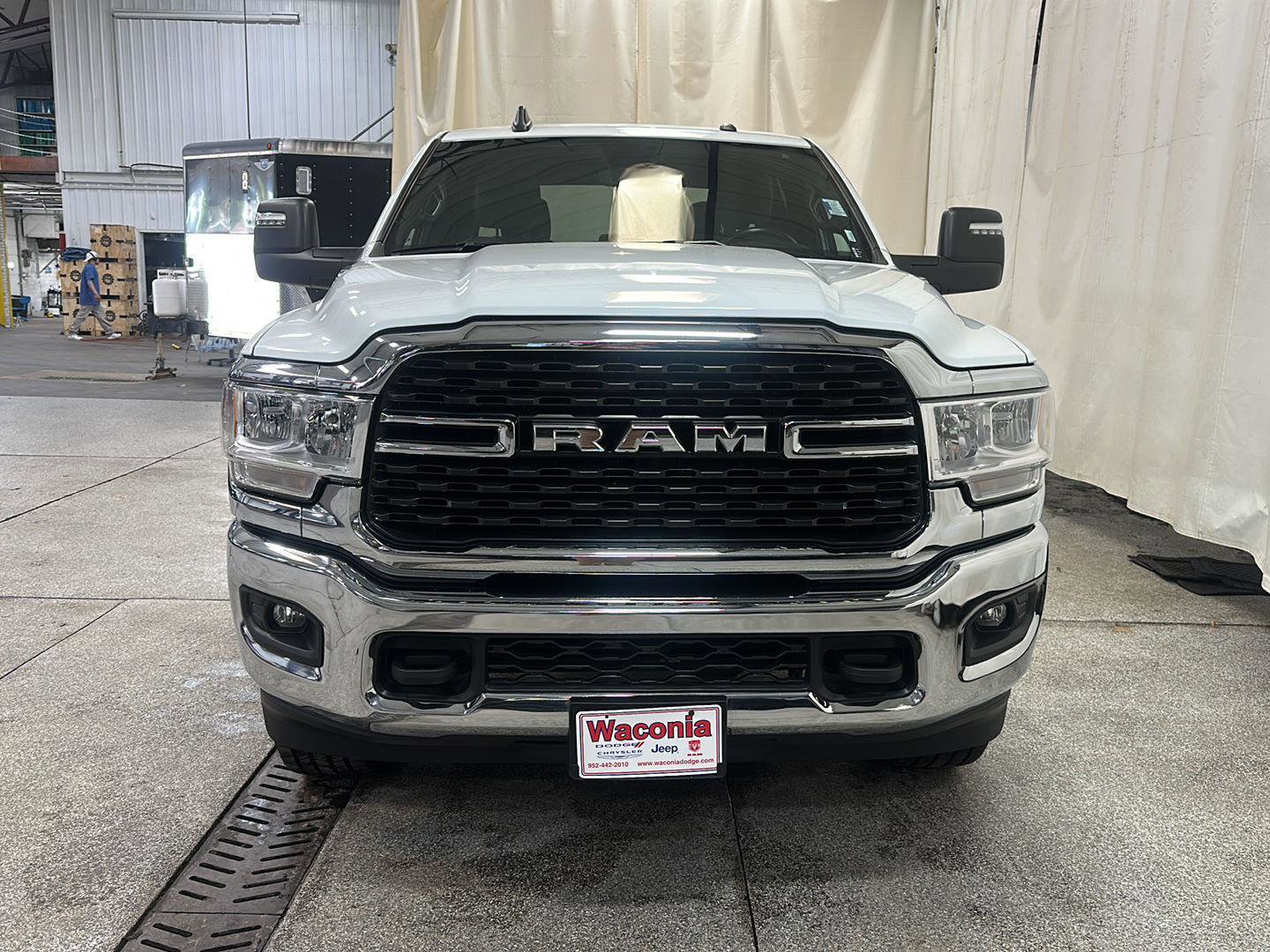Certified 2024 RAM 2500 Big Horn AWD/4WD image 9