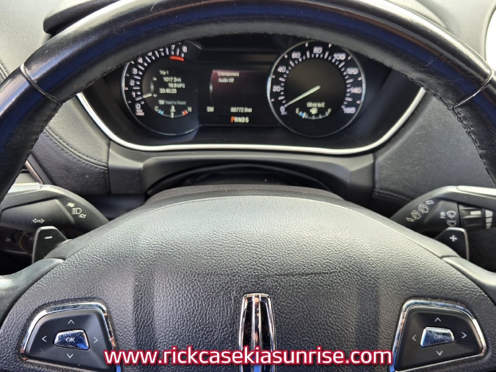Used 2018 Lincoln MKX Reserve w/ Luxury Package FWD image 29