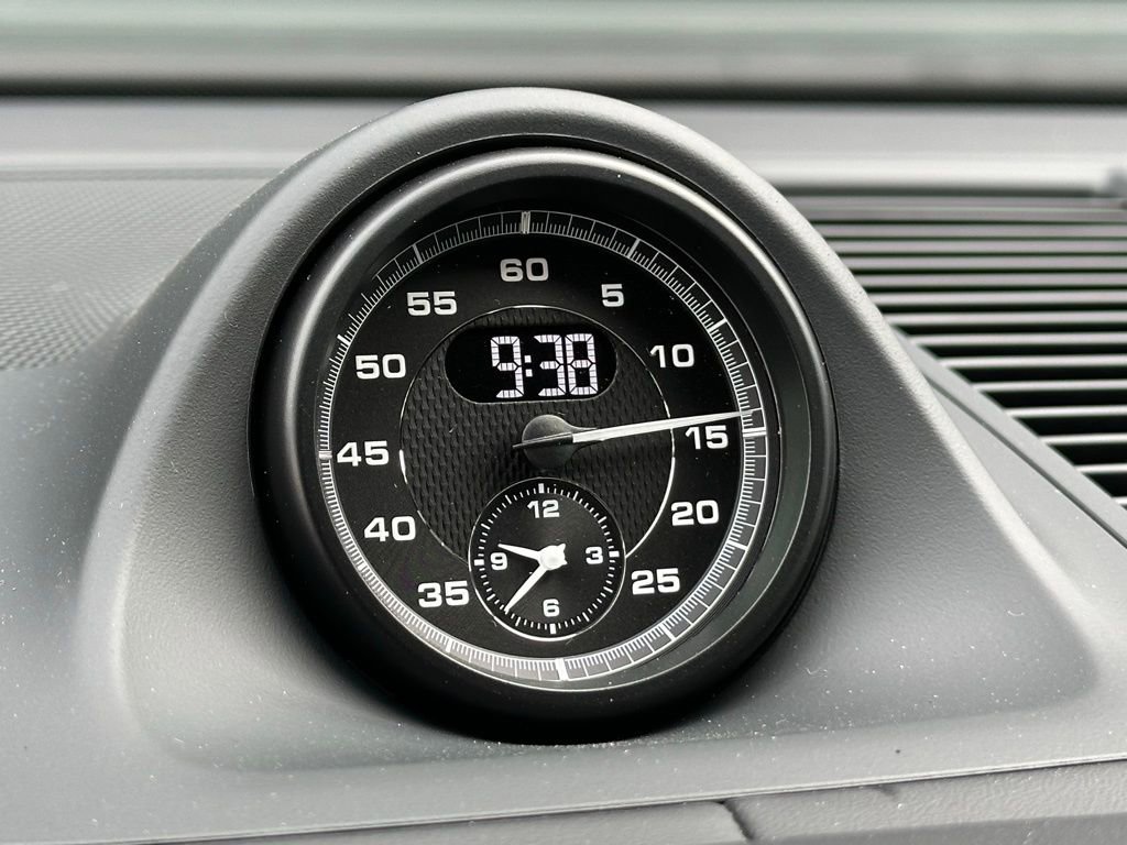 Used 2025 Porsche Macan GTS image 28