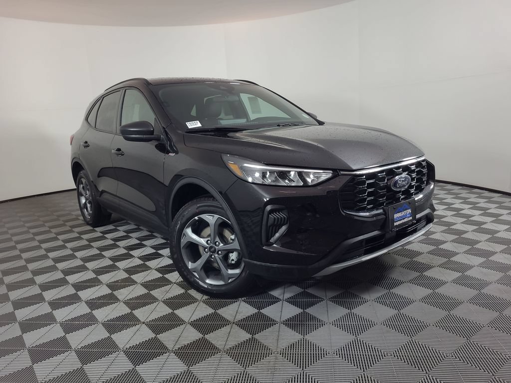 New 2026 Ford Escape ST-Line w/ Tech Pack #1 AWD/4WD image 1