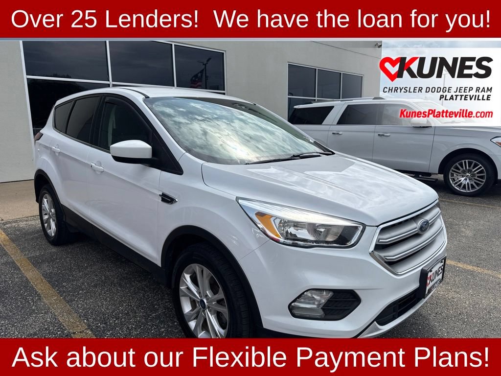 Used 2019 Ford Escape SE AWD/4WD image 2