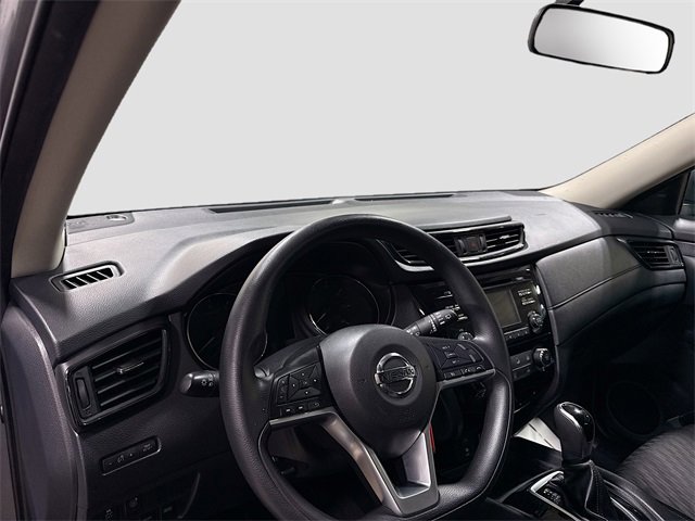 Used 2017 Nissan Rogue S image 11