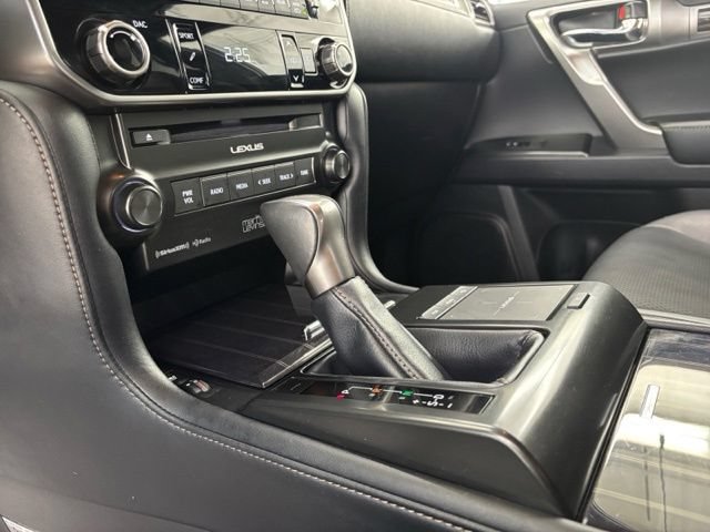 Used 2022 Lexus GX 460 Luxury w/ Accessory Package AWD/4WD image 21