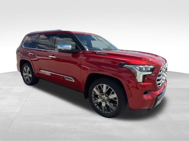Used 2023 Toyota Sequoia Capstone AWD/4WD video 2