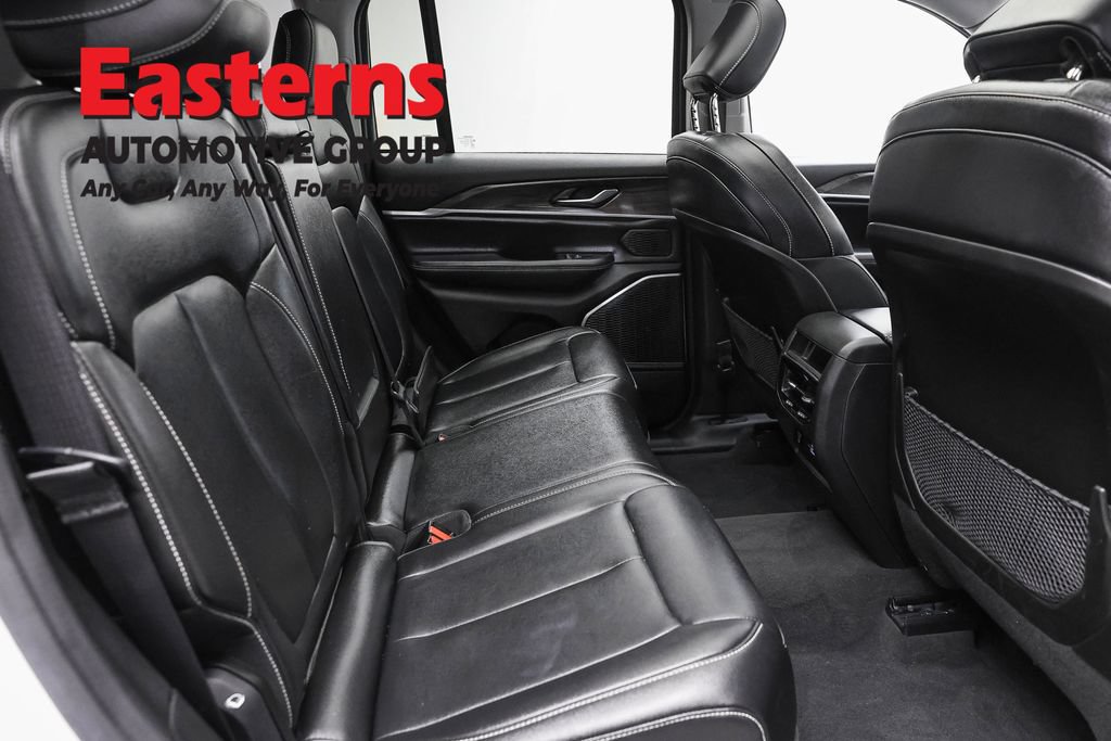 Used 2023 Jeep Grand Cherokee 4WD 4xe image 28