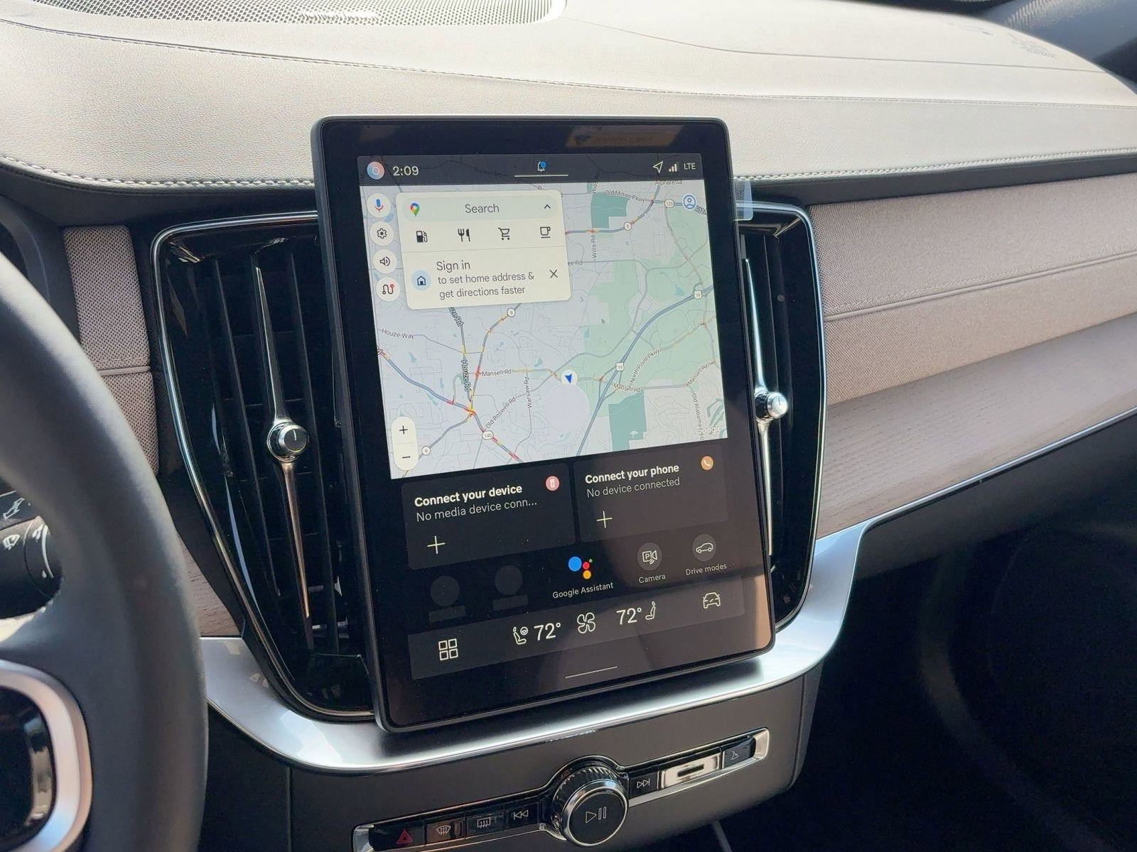 New 2026 Volvo XC90 B6 Plus w/ Protection Package Premier image 21