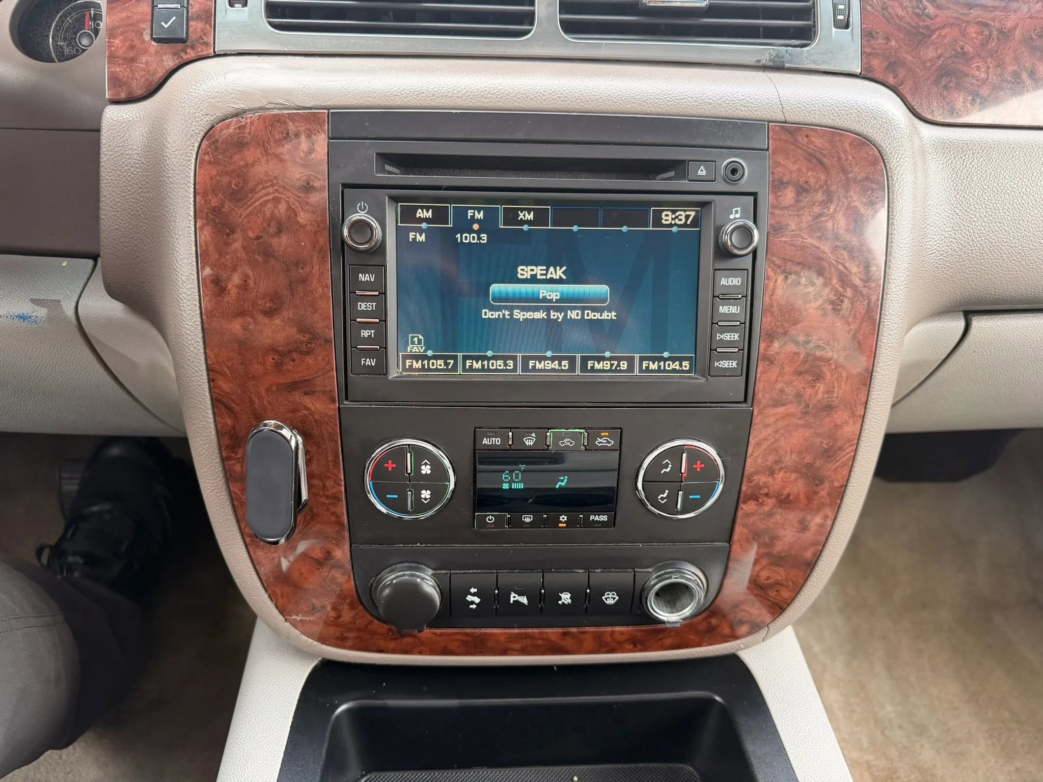 Used 2007 Chevrolet Avalanche LT w/ LT Preferred Equipment Group AWD/4WD image 44