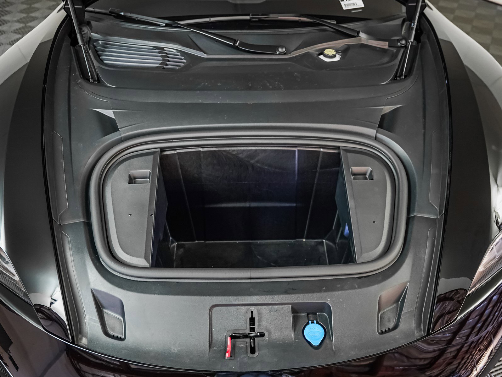 Used 2025 Porsche Taycan Turbo GT image 12