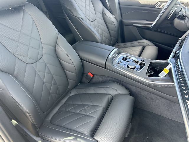 Used 2026 BMW X5 xDrive50e AWD/4WD image 11