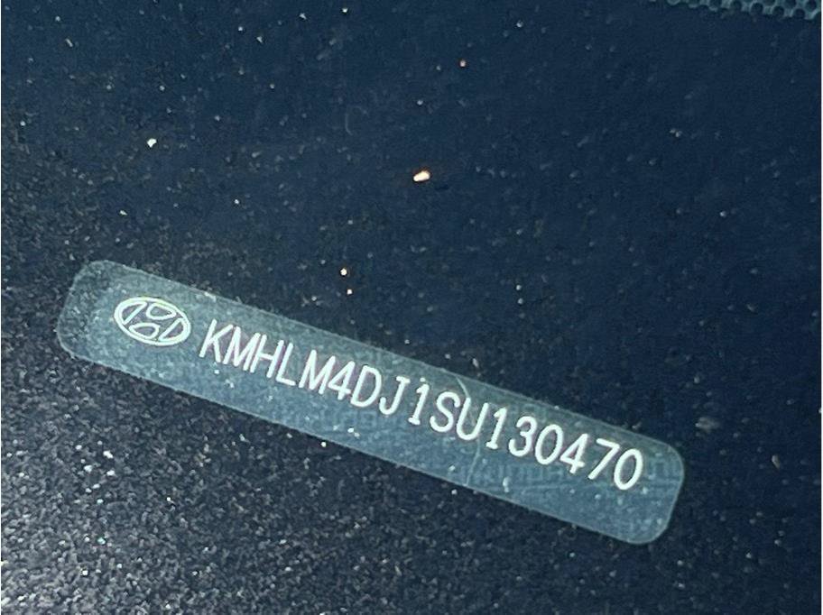 Used 2025 Hyundai Elantra SEL FWD image 22