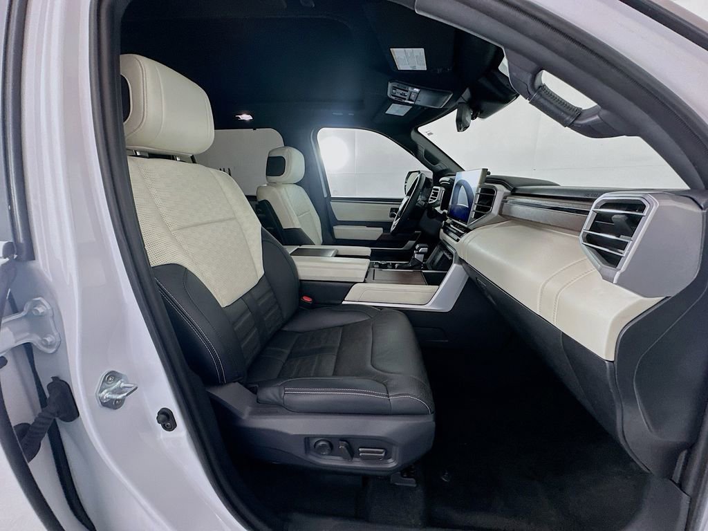 Used 2023 Toyota Sequoia Capstone image 30