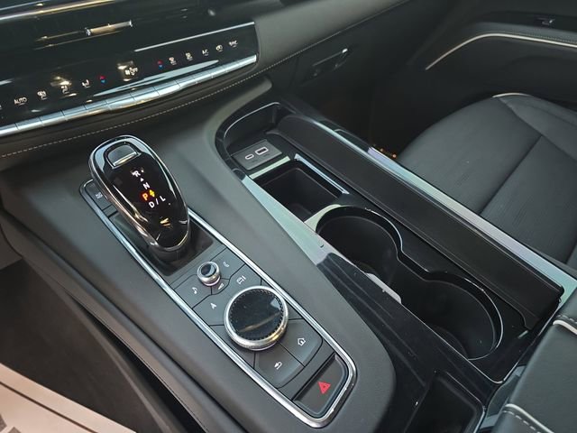 Certified 2024 Cadillac Escalade Sport w/ LPO, ONYX Package image 24