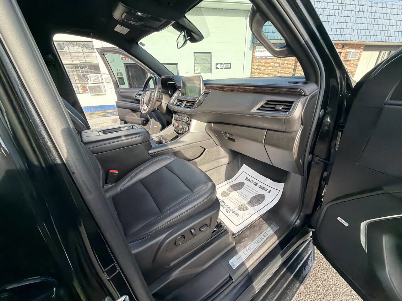 Used 2022 Chevrolet Suburban LT image 58