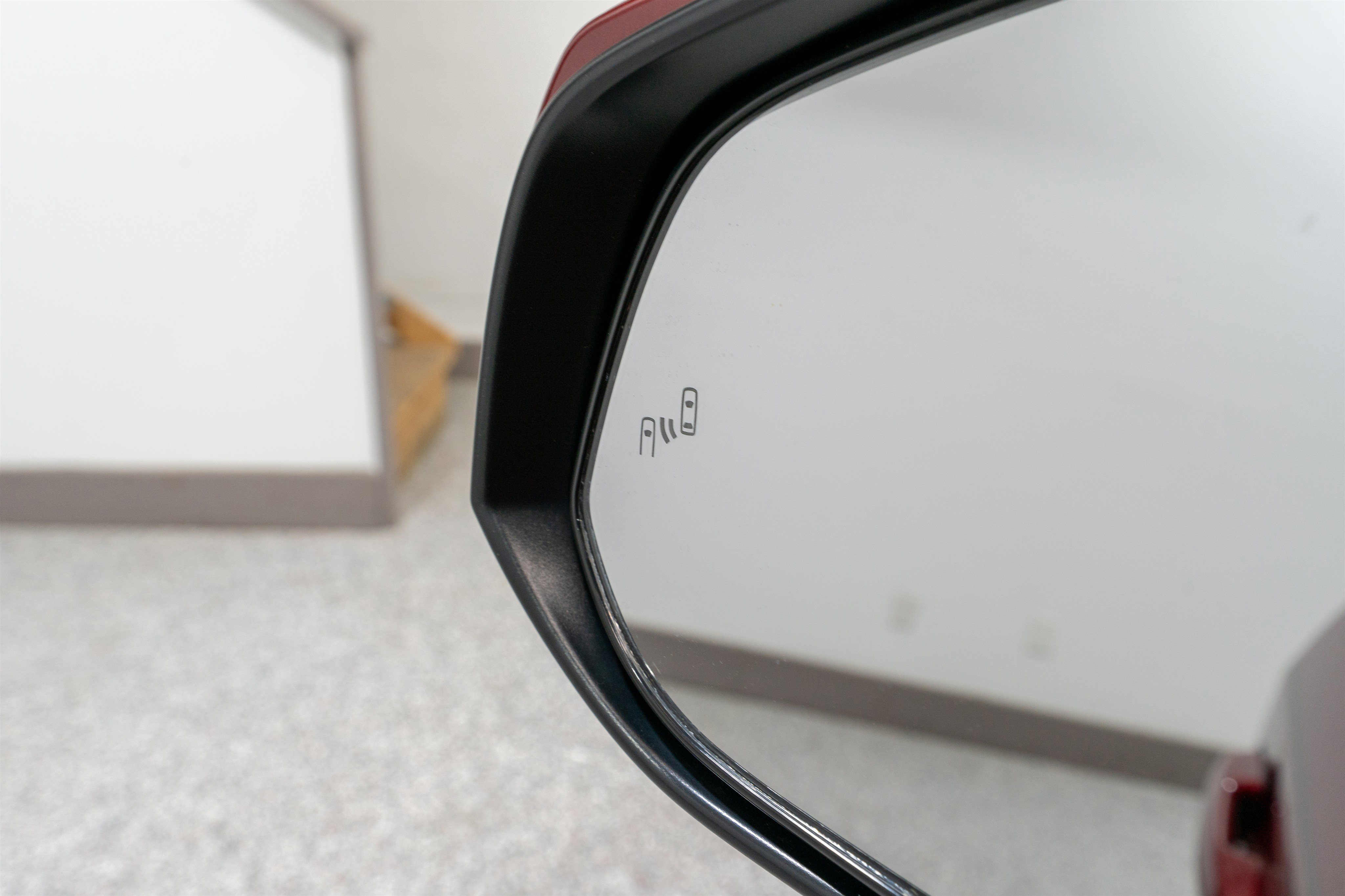 Used 2022 Toyota RAV4 XLE w/ Convenience Package image 13