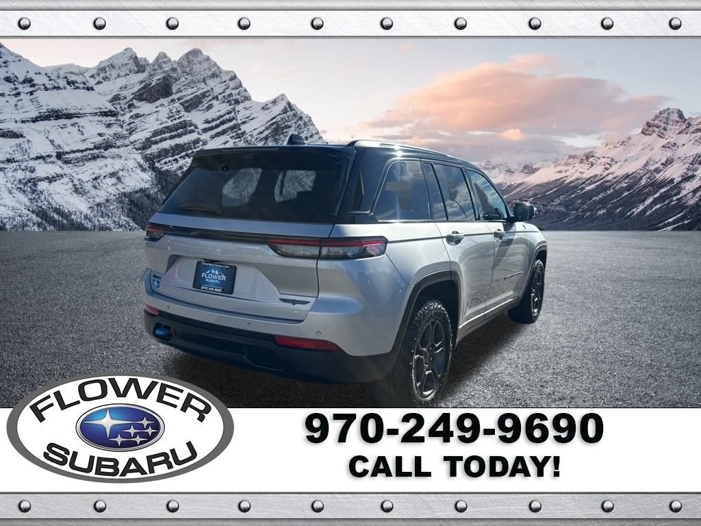 Used 2024 Jeep Grand Cherokee Trailhawk w/ Advanced Protech Group II image 8