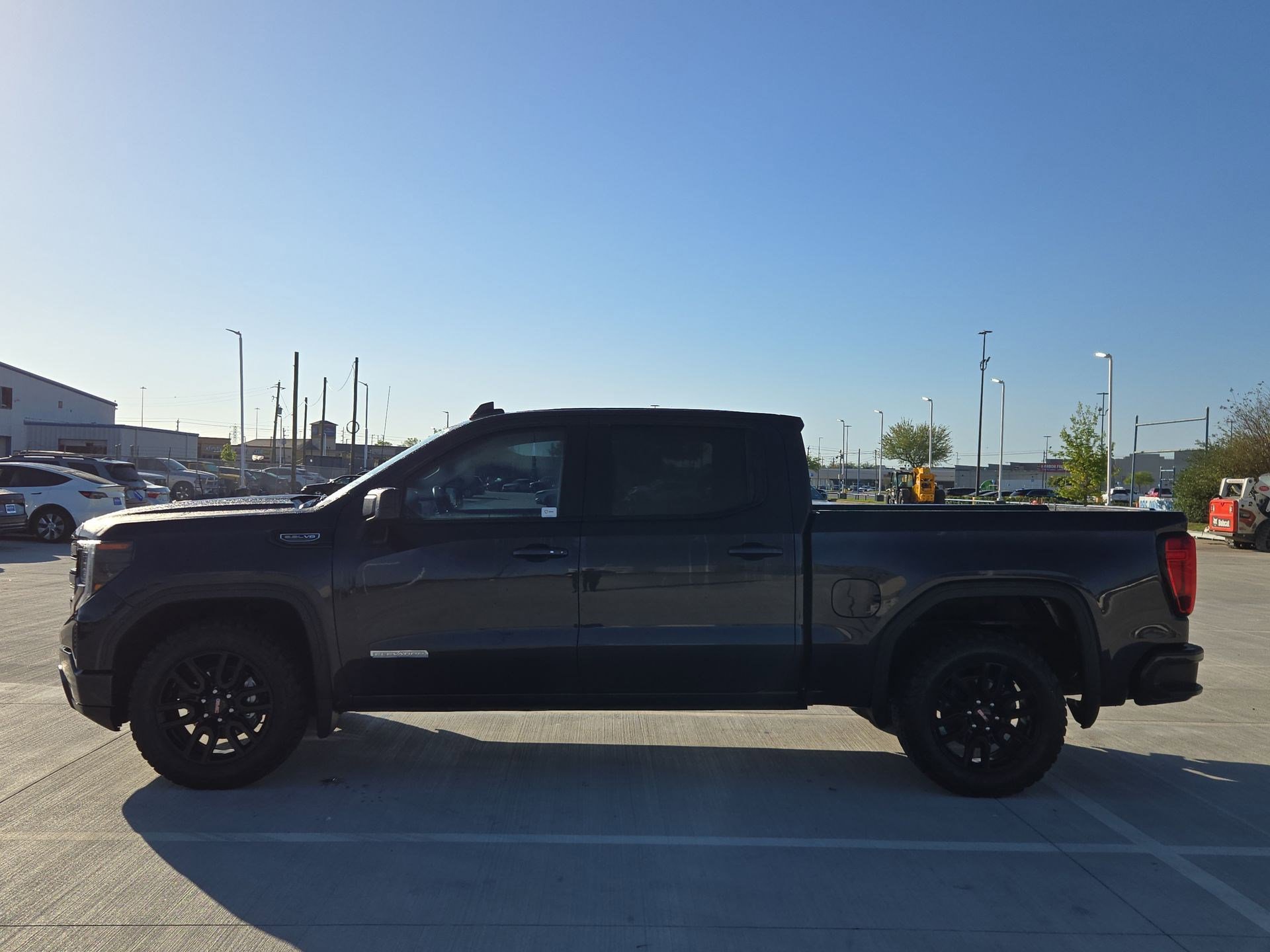 Used 2022 GMC Sierra 1500 Elevation image 7