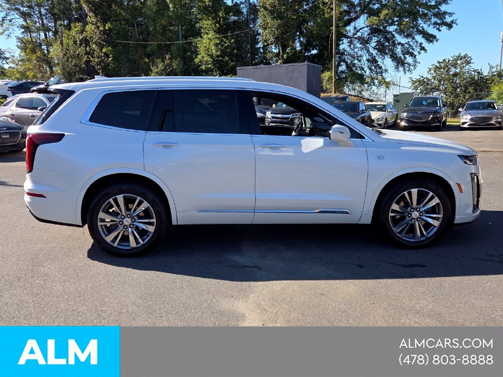 Used 2022 Cadillac XT6 Premium Luxury FWD image 17