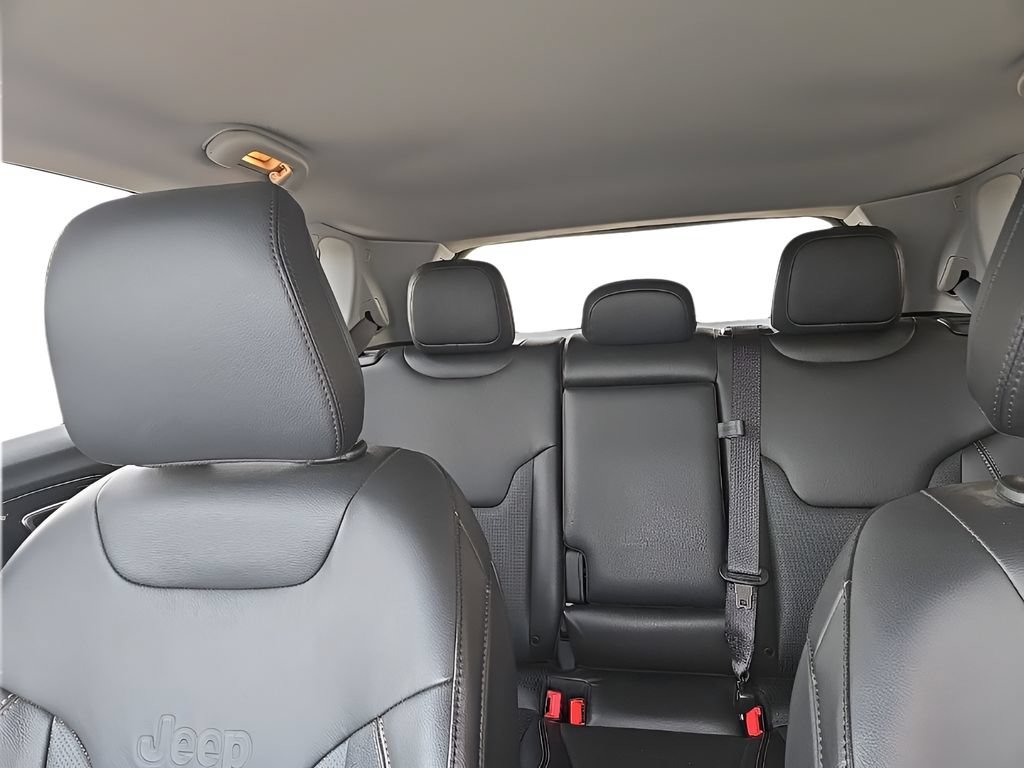 Used 2022 Jeep Compass Limited AWD/4WD image 15