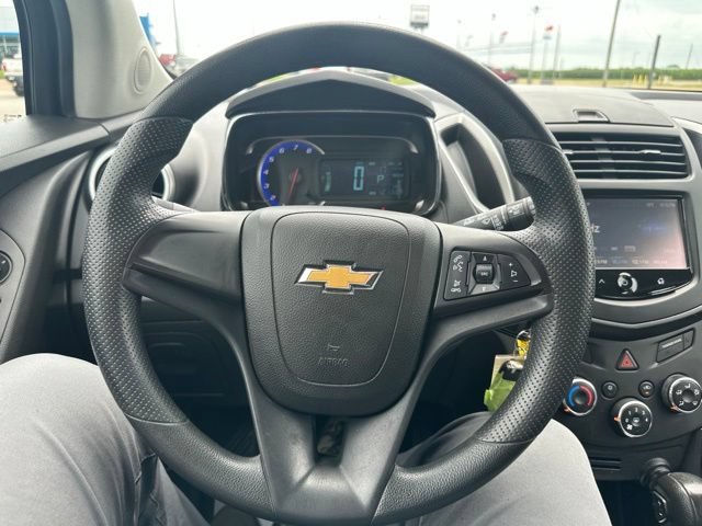 Used 2015 Chevrolet Trax LS FWD image 34