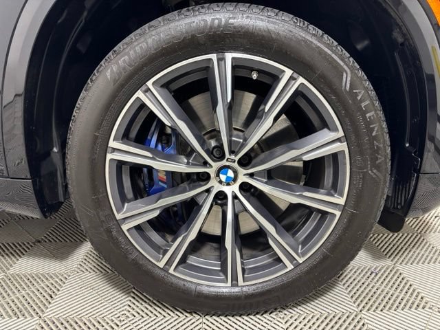 Used 2025 BMW X5 M60i AWD/4WD image 23