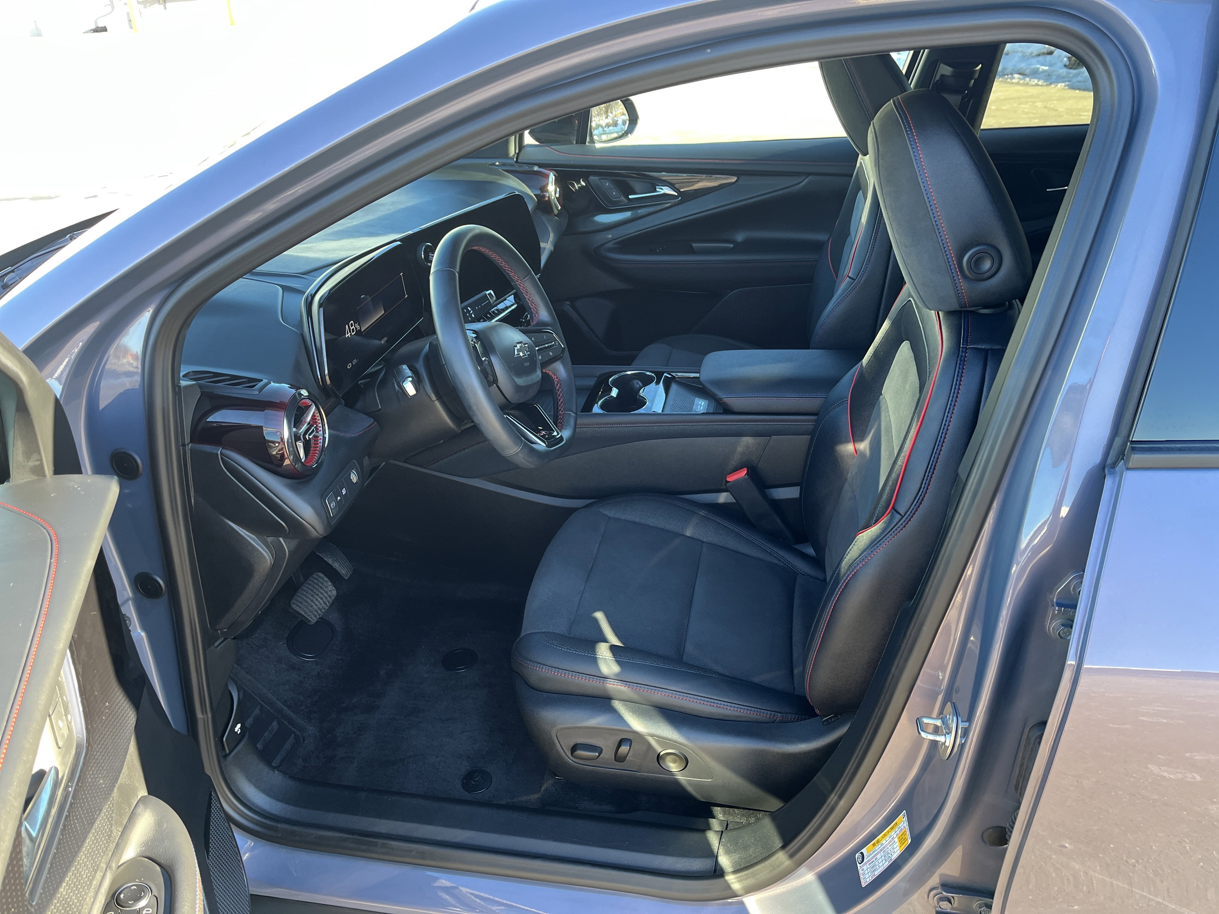 Used 2025 Chevrolet Blazer EV RS image 9