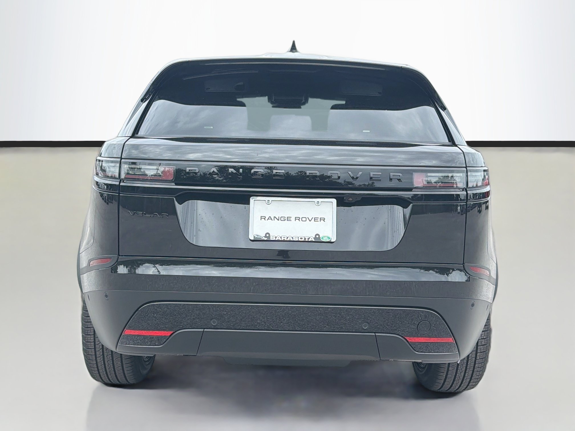 New 2026 Land Rover Range Rover Velar S AWD/4WD image 4