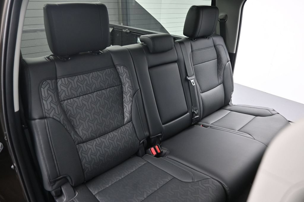 Used 2024 Toyota Tundra Limited AWD/4WD image 13