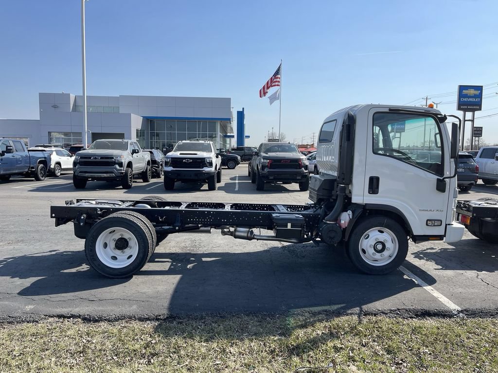 New 2024 Chevrolet Low Cab Forward 5500XG RWD image 5