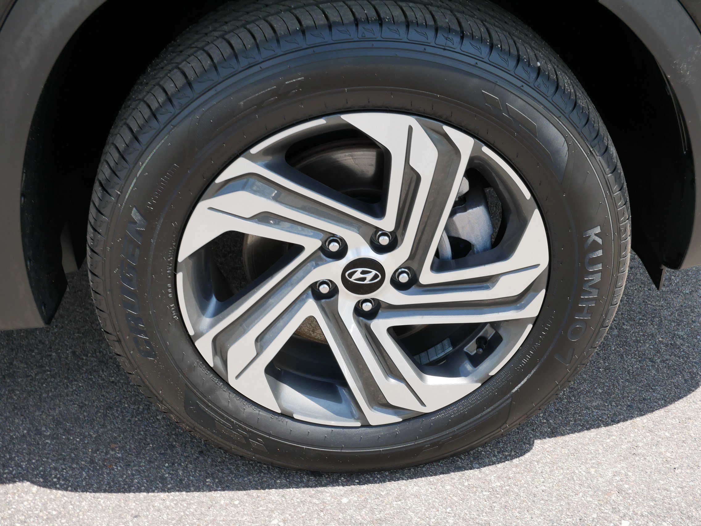 Certified 2023 Hyundai Santa Fe SEL AWD/4WD image 15
