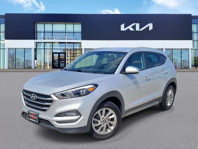 Used 2017 Hyundai Tucson SE w/ SE Popular Package 02 AWD/4WD image 1