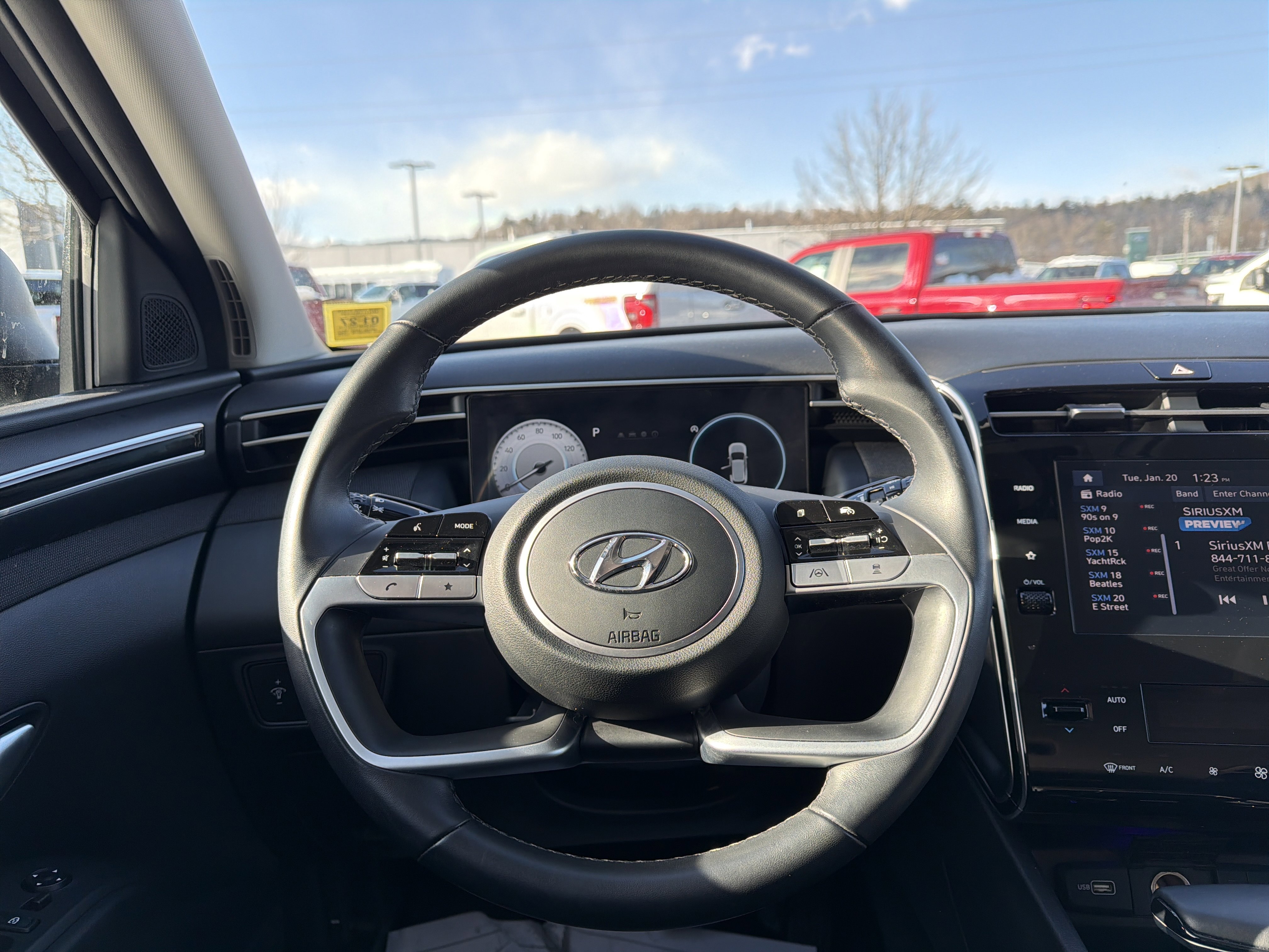 Used 2023 Hyundai Tucson SEL w/ Convenience Package image 14