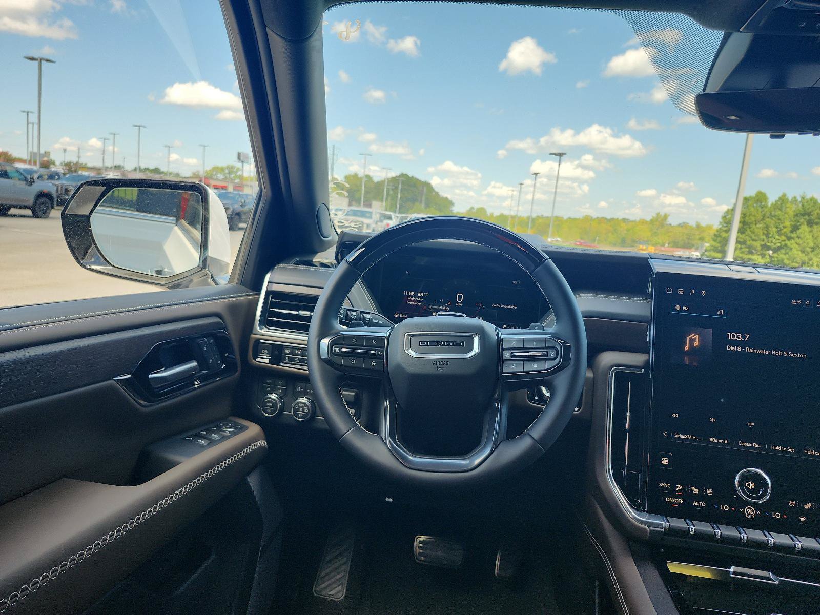 New 2026 GMC Yukon XL Denali Ultimate AWD/4WD image 13