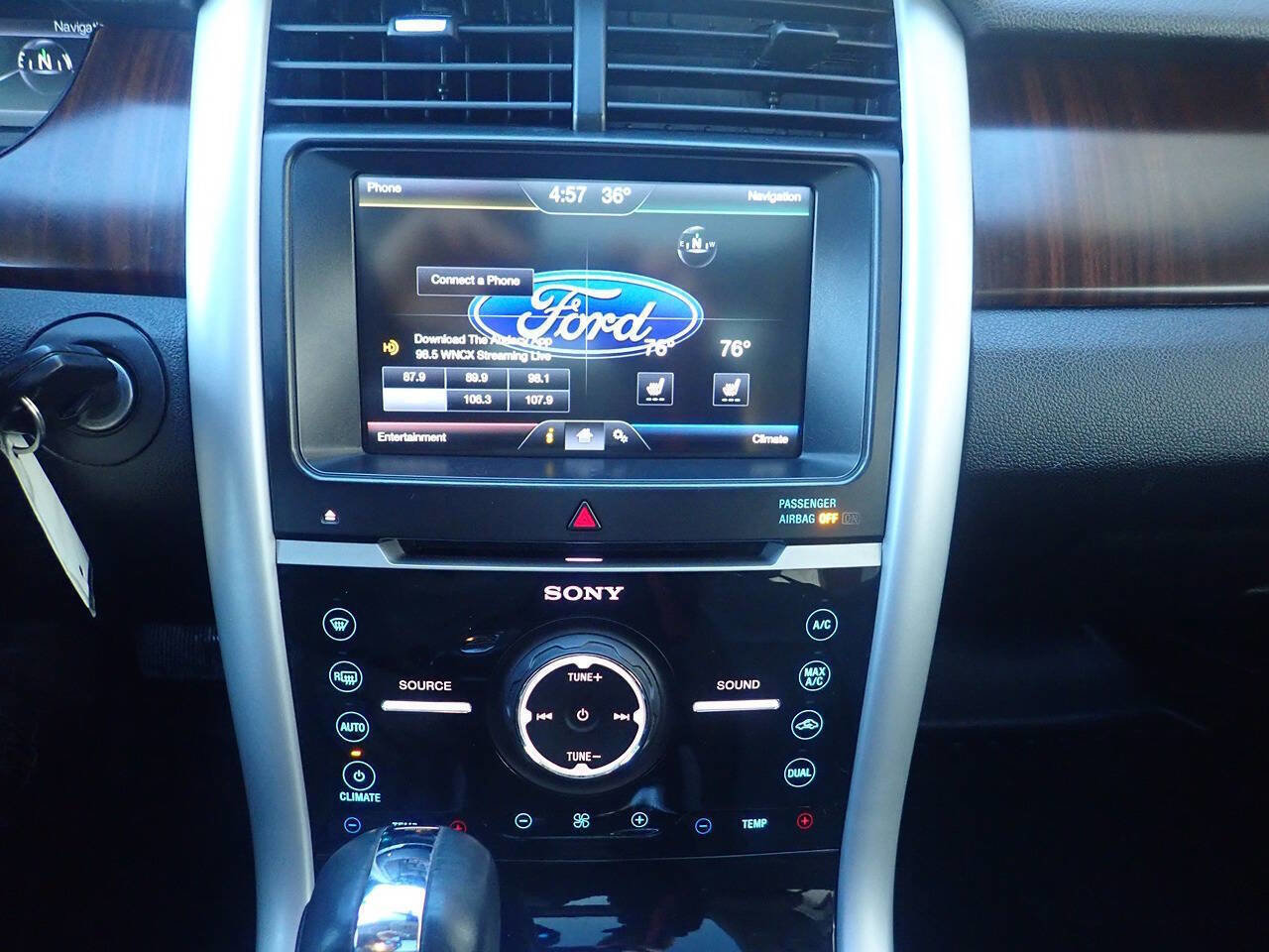 Used 2014 Ford Edge Limited w/ Vision Package image 4