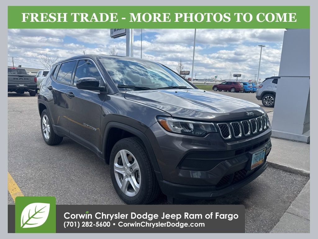 Used 2023 Jeep Compass Sport AWD/4WD image 1