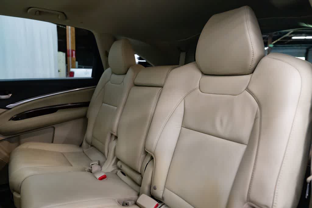 Used 2018 Acura MDX SH-AWD image 25