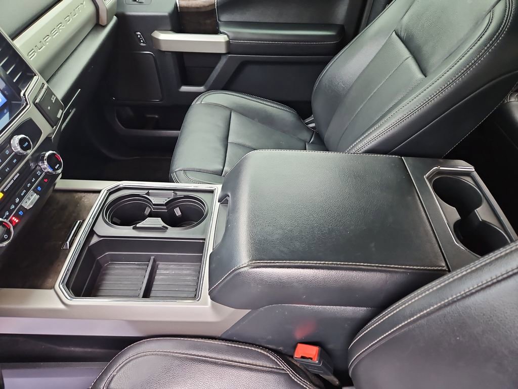 Used 2022 Ford F350 Lariat w/ Tremor Off-Road Package AWD/4WD image 25