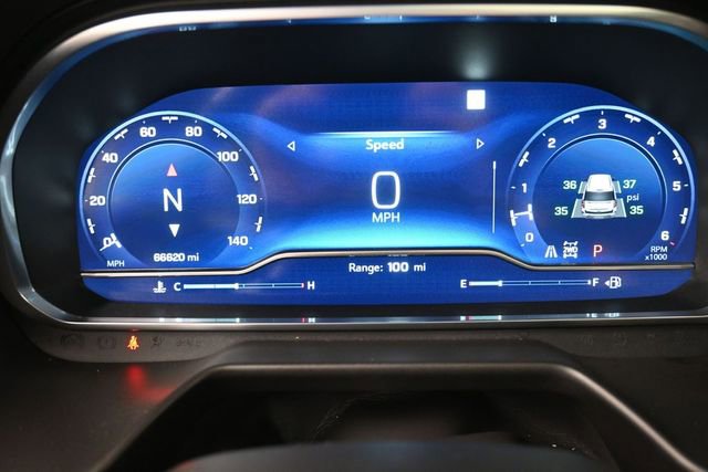 Used 2023 Chevrolet Suburban LT w/ LT Signature Plus Package AWD/4WD image 9