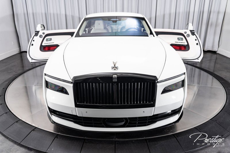 Used 2024 Rolls-Royce Spectre w/ Spectre Launch Package image 4