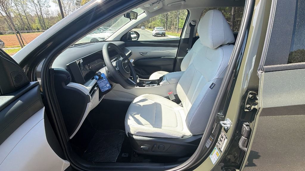 New 2026 Hyundai Tucson SEL image 9
