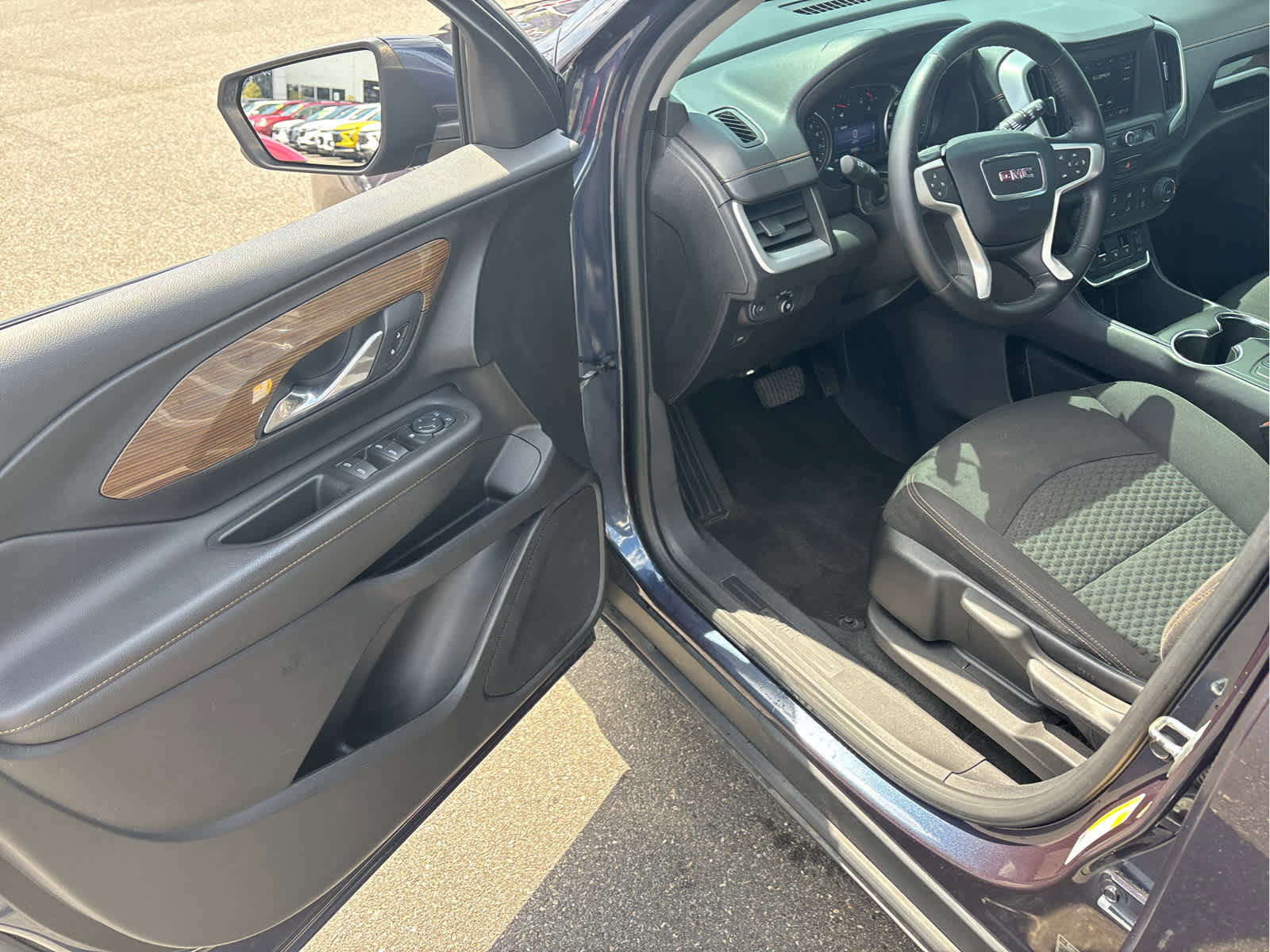 Used 2019 GMC Terrain SLE image 7