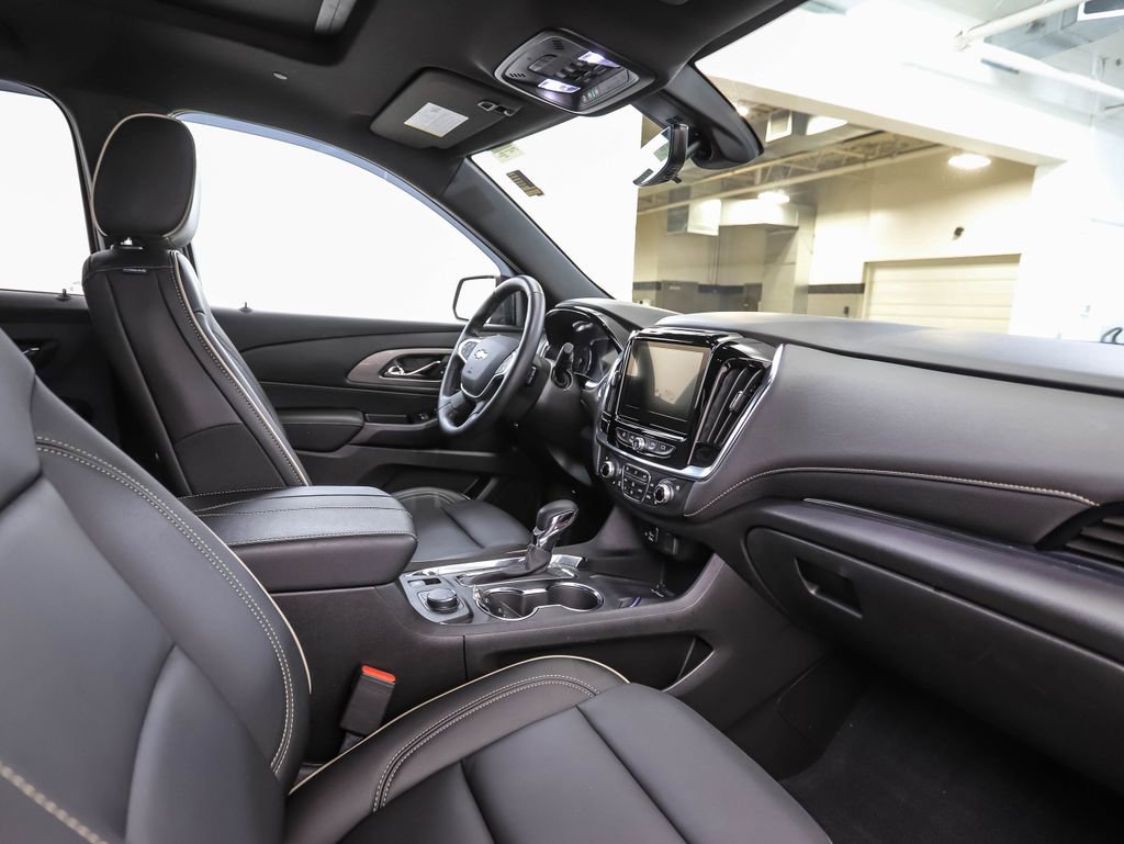 Used 2023 Chevrolet Traverse Premier w/ LPO, Floor Liner Package image 34