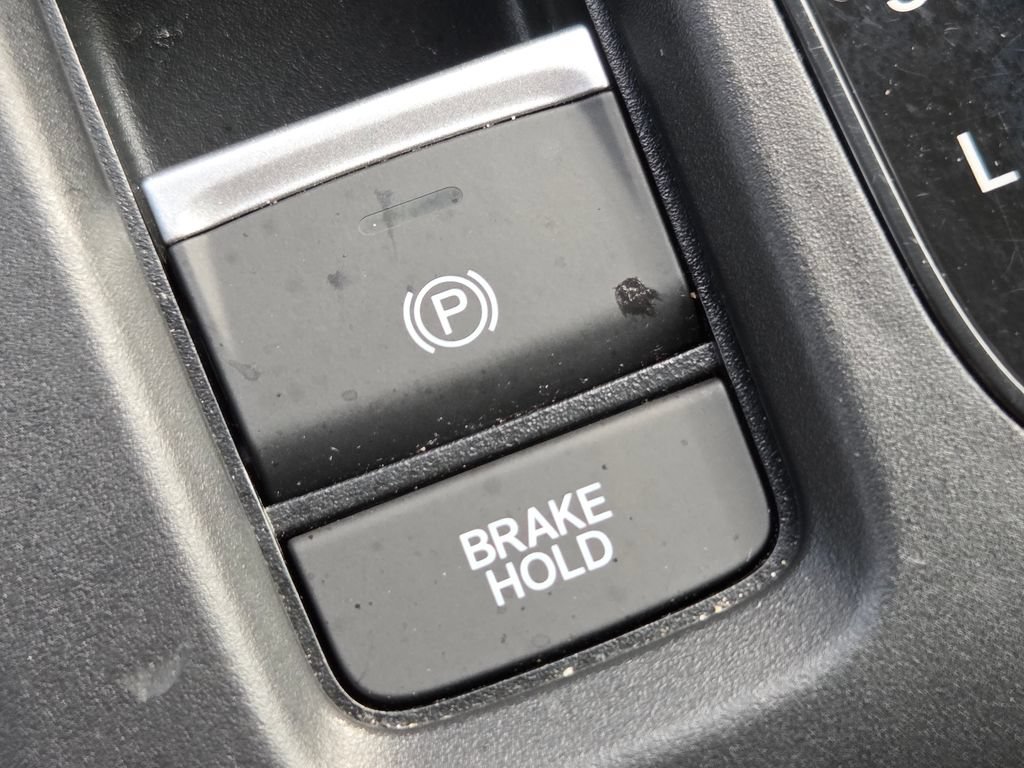 Certified 2025 Honda CR-V LX image 7