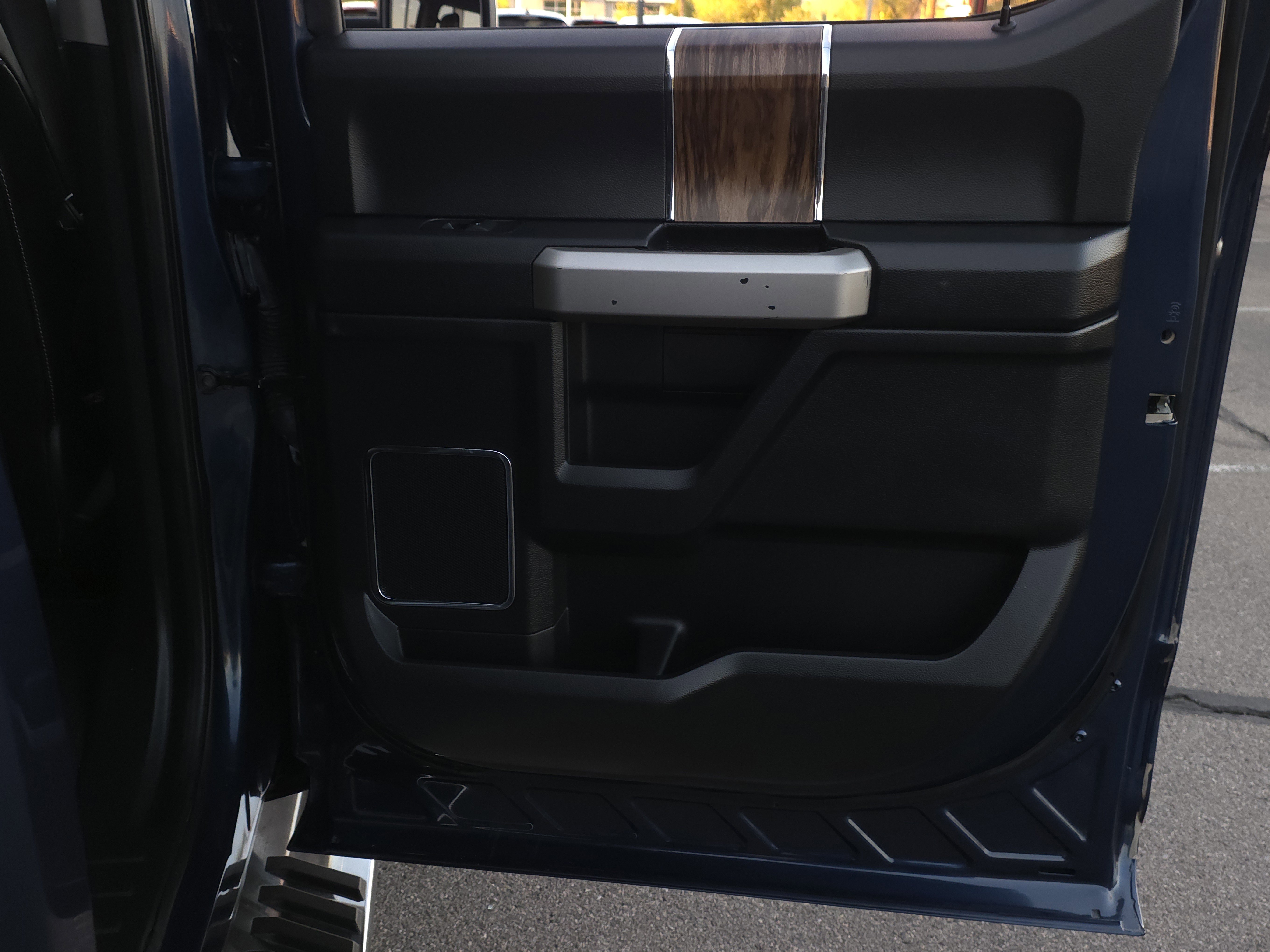 Used 2020 Ford F150 Lariat image 22