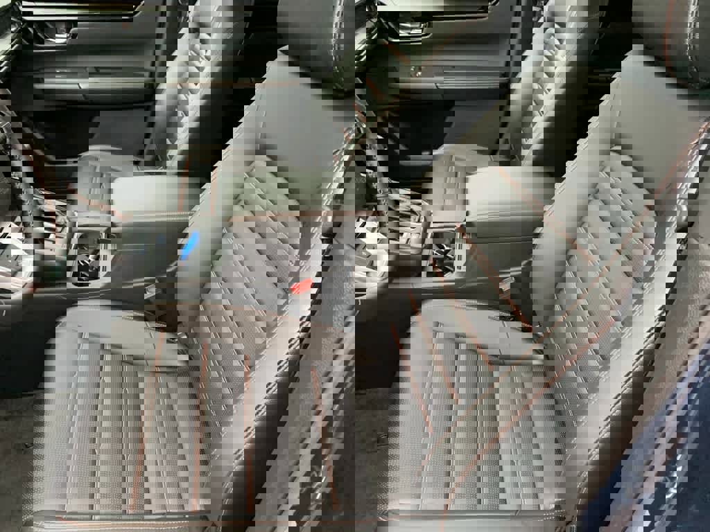 Used 2026 Honda CR-V Sport Touring image 18