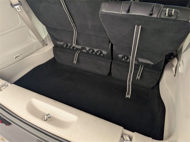 Certified 2023 Chrysler Pacifica Limited image 31