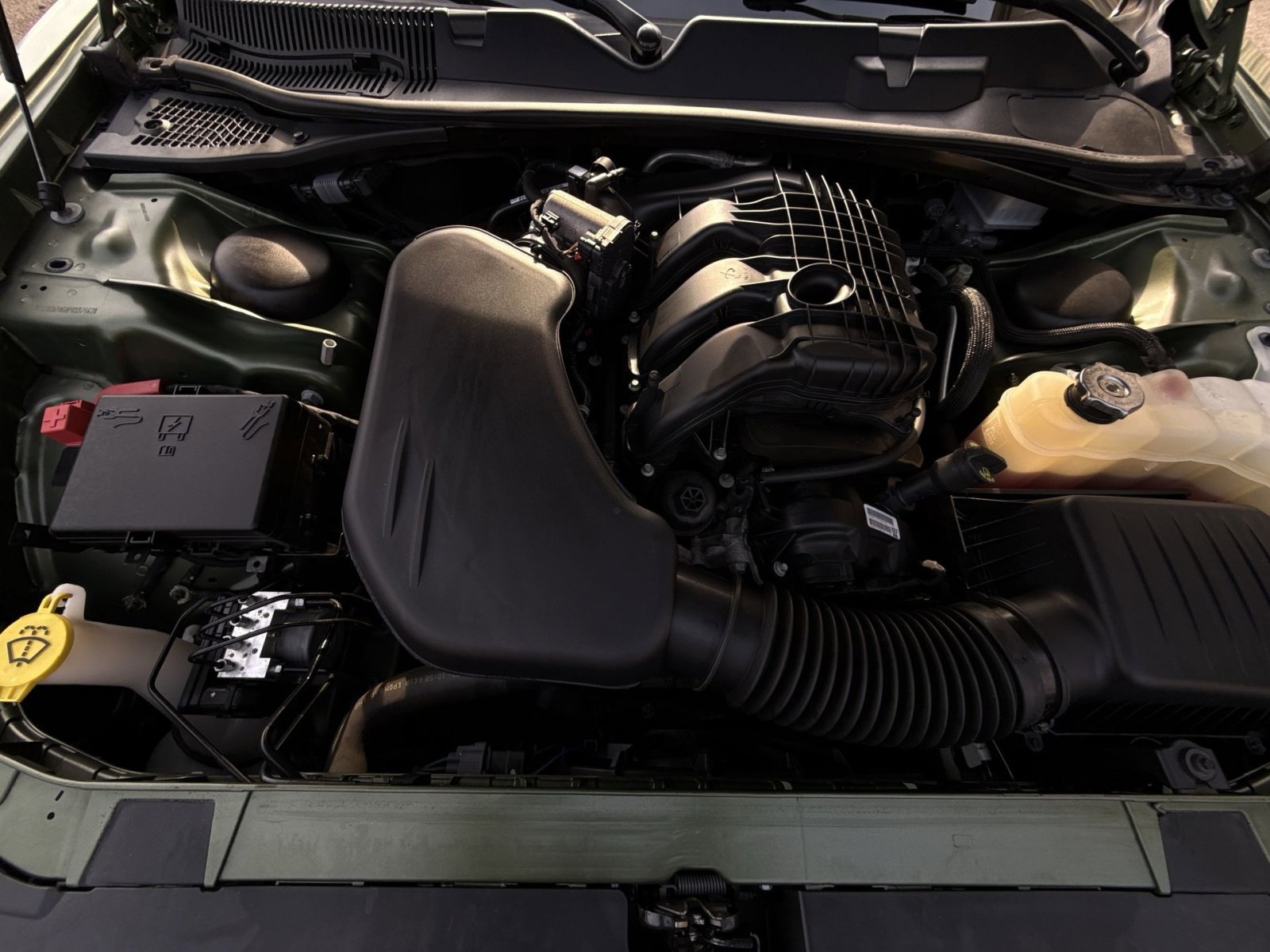 Used 2023 Dodge Challenger SXT w/ Cold Weather Group image 28