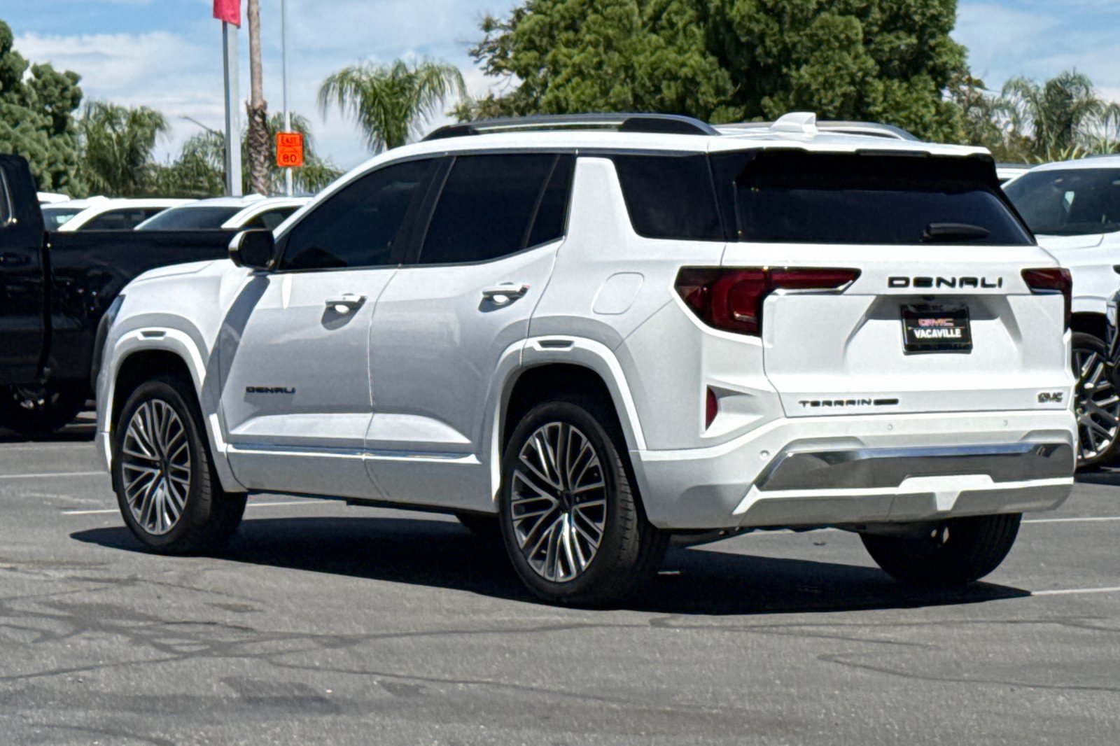 Used 2026 GMC Terrain Denali w/ LPO, Floor Liner Package AWD/4WD image 7
