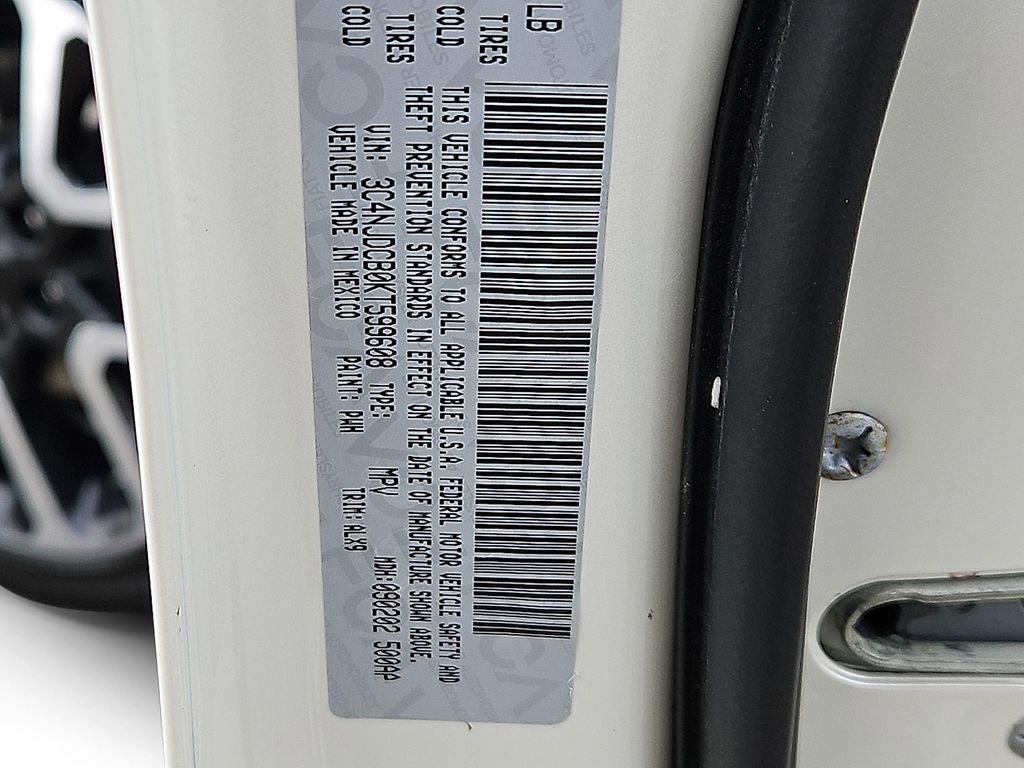 Used 2019 Jeep Compass Limited w/ Advanced Safety Group image 28