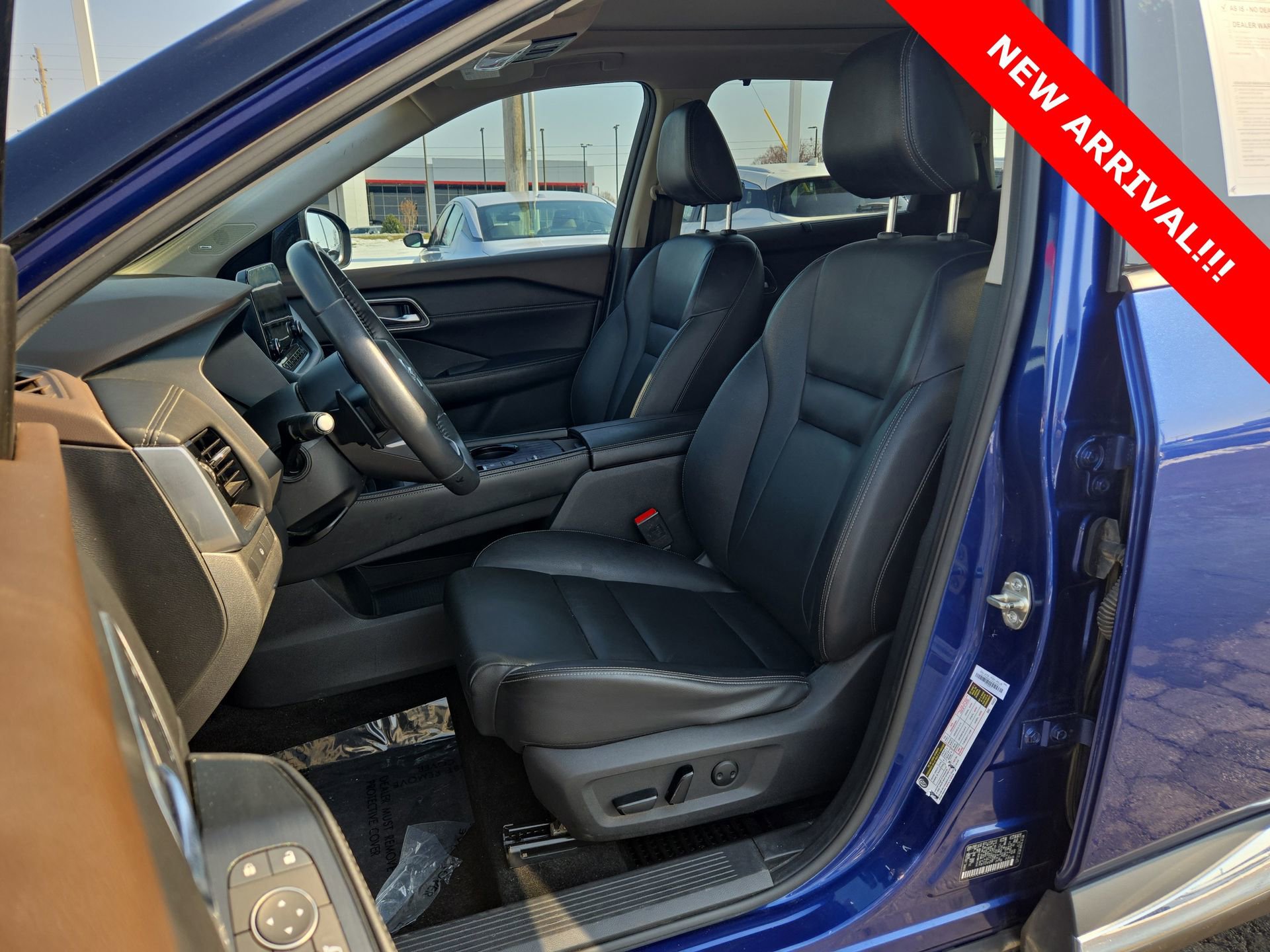 Used 2021 Nissan Rogue SL w/ Premium Package image 10