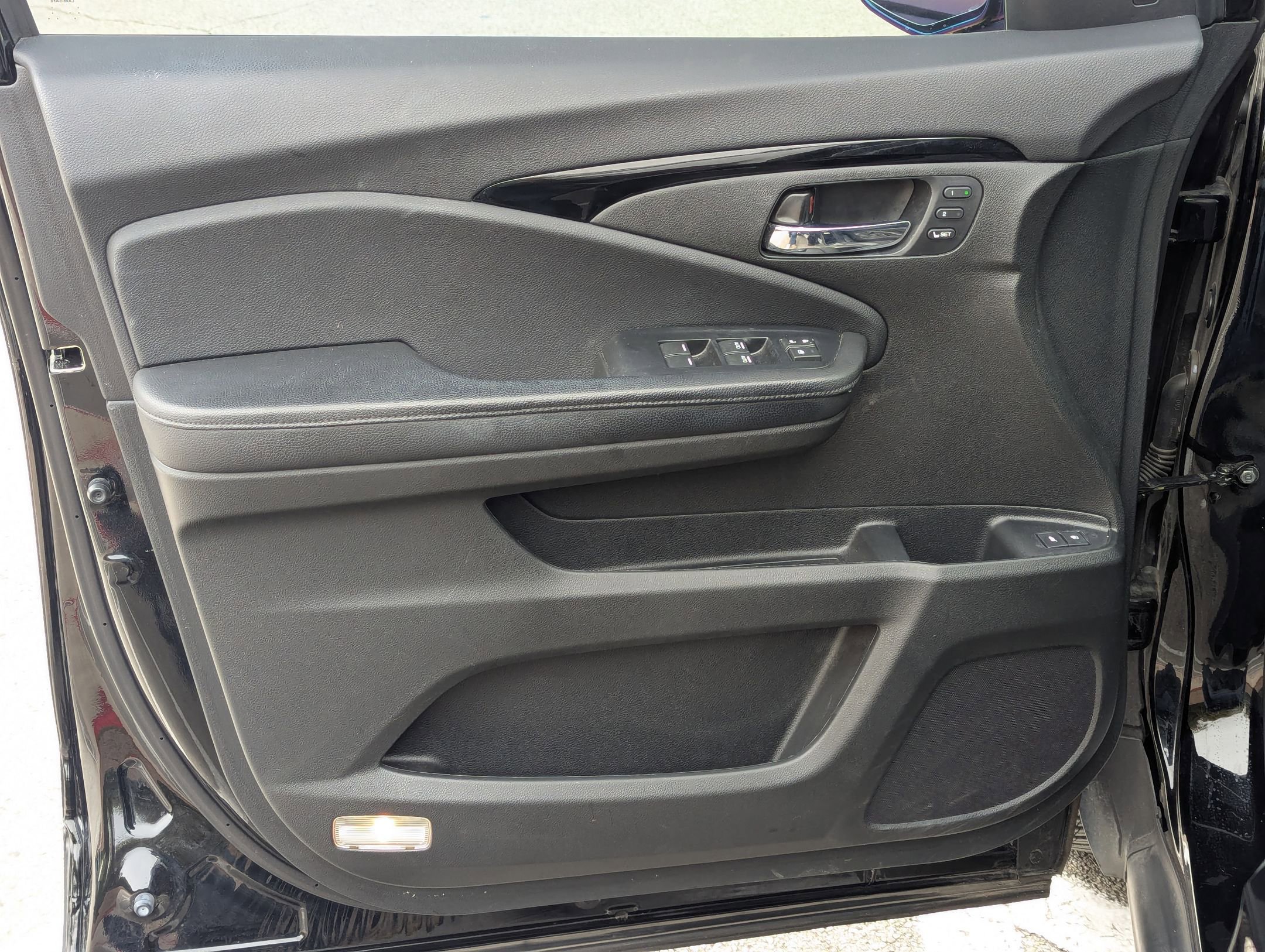 Used 2020 Honda Passport Touring image 11